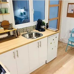 https://bourg-en-bresse-studio-hyper-centre.hotels-rhonealpes.com
