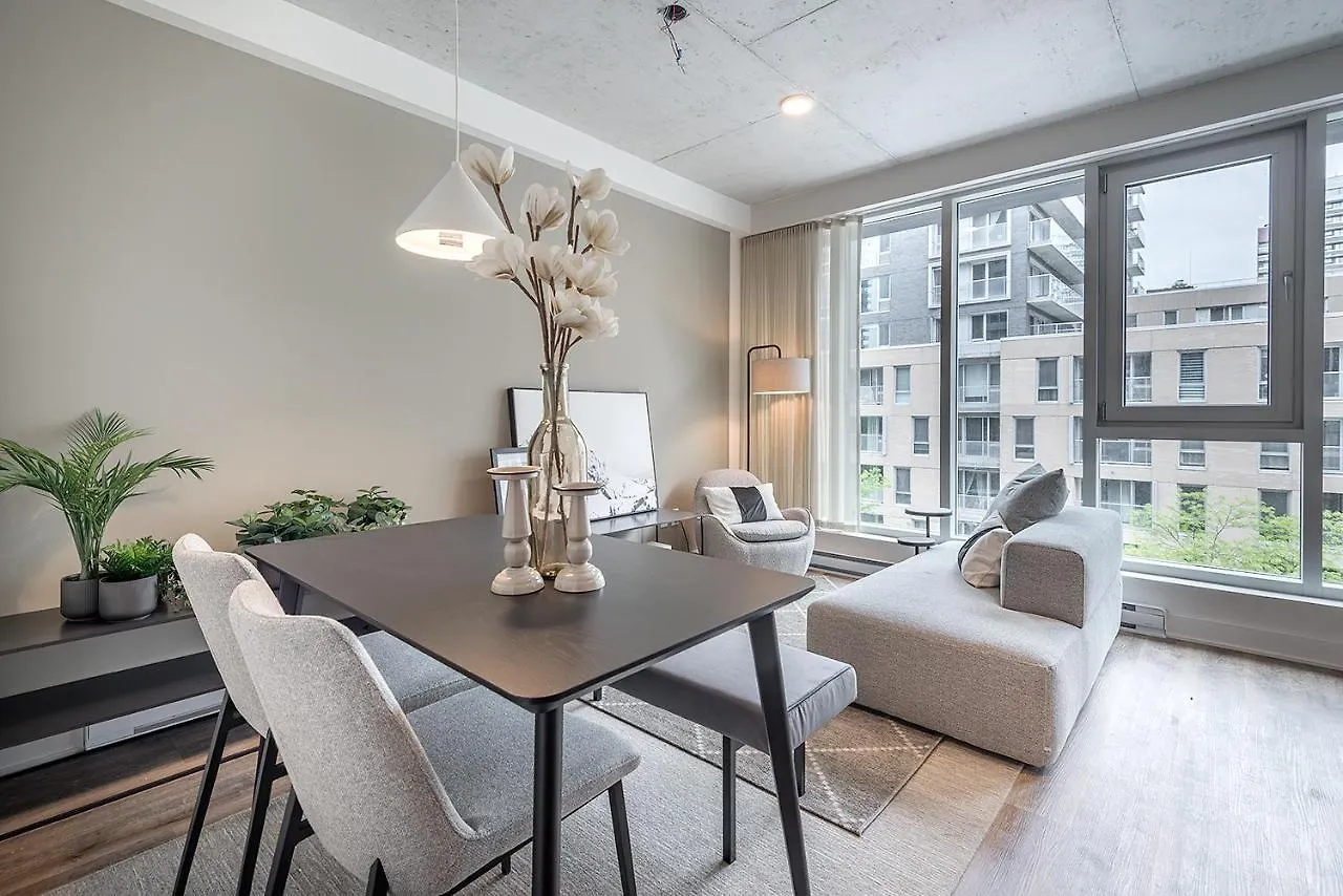 Corporate / Business Accommodation In Montreal Heart