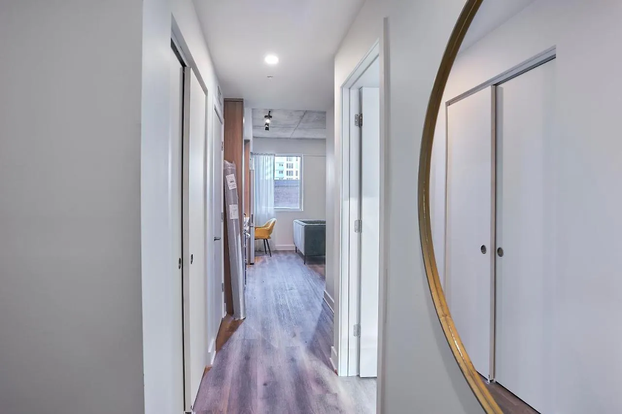 Apartment Corporate / Business Accommodation In Montreal Heart